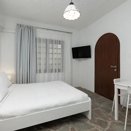 Potnia Apartman *