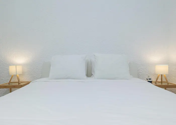 דירה Potnia הרסוניסוס