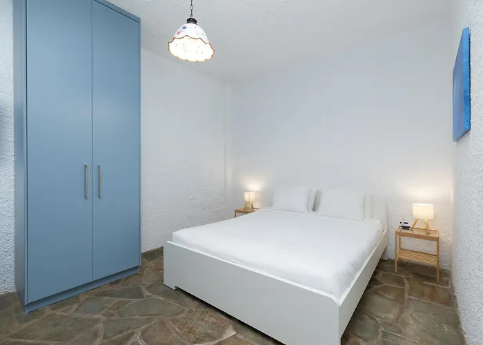 דירה Potnia הרסוניסוס